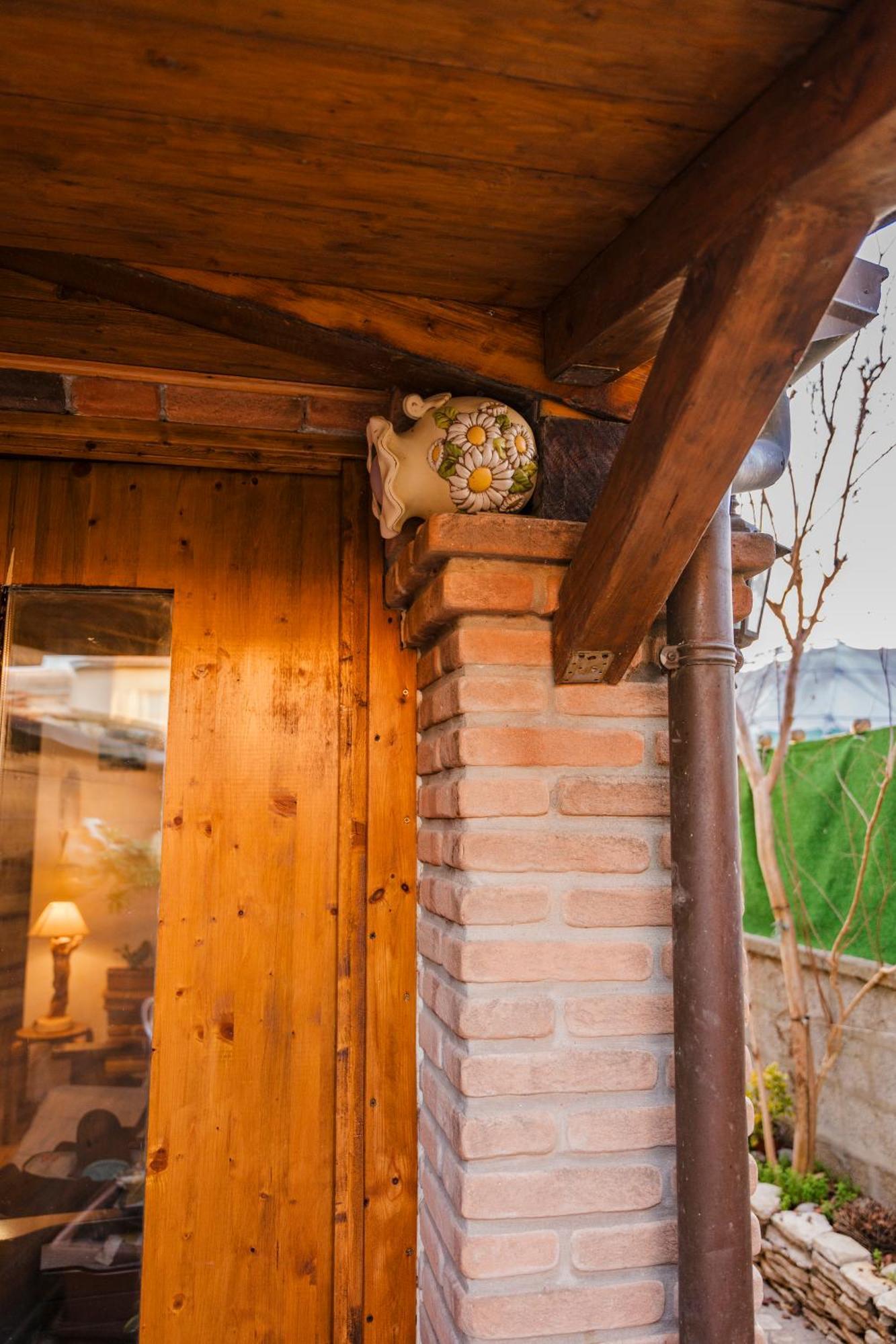 Bed and Breakfast La Loggia Комаккьо Экстерьер фото